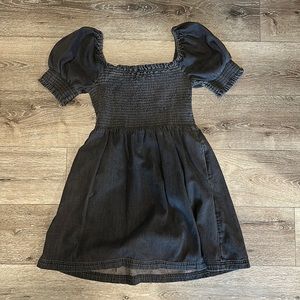 American Eagle Outfitters black denim short sleeve dress size medium